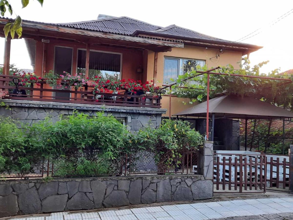 Apartment за гости ,,тракия
